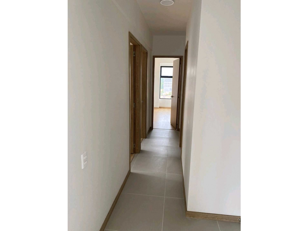 Se arrienda apartamento en rionegro — foto 2