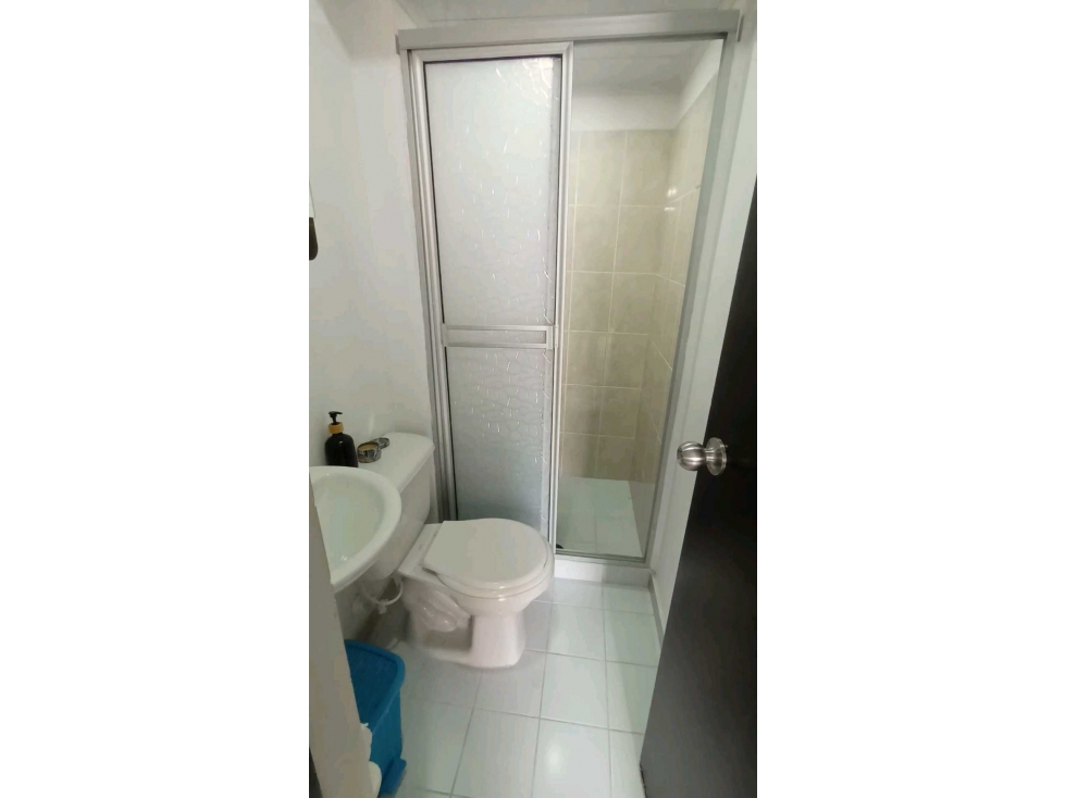SE ARRIENDA APARTAMENTO EN RODEO ALTO — foto 6