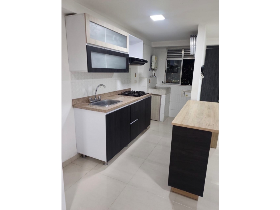 Se Arrienda Apartamento en Rodeo Alto
