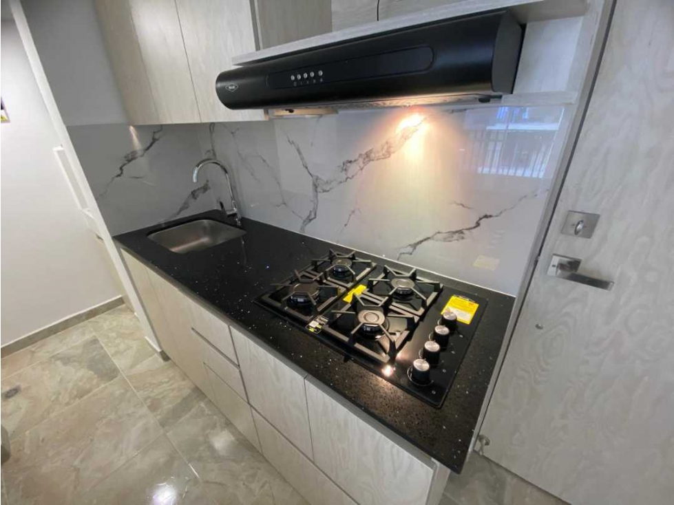 Se Arrienda Apartamento en Sabaneta sector María Auxiliadora — foto 3