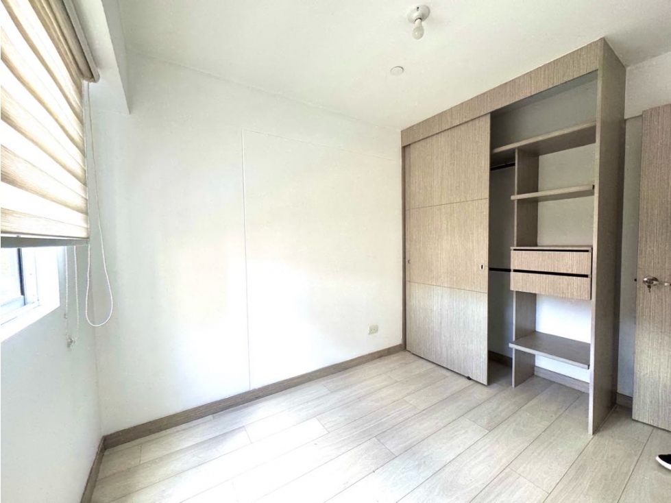 Se arrienda apartamento en Sabaneta zona plana — foto 3