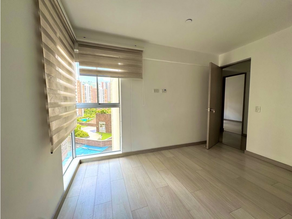 Se arrienda apartamento en Sabaneta zona plana — foto 6