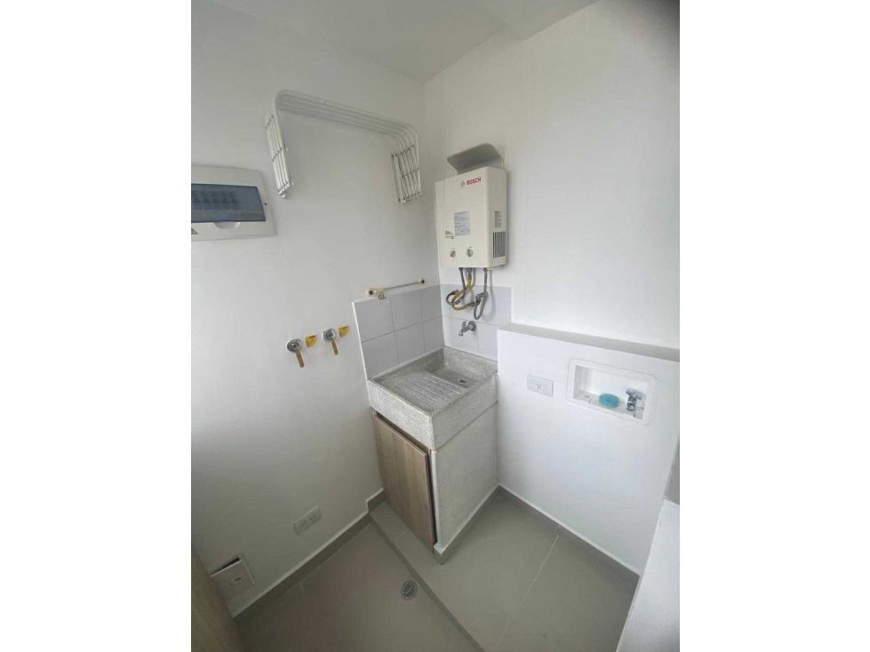 Se Arrienda Apartamento En Sabaneta Sector Aves Marias — foto 5