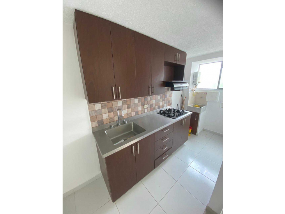 Se Arrienda apartamento En Sabaneta sector Alto de las flores — foto 2