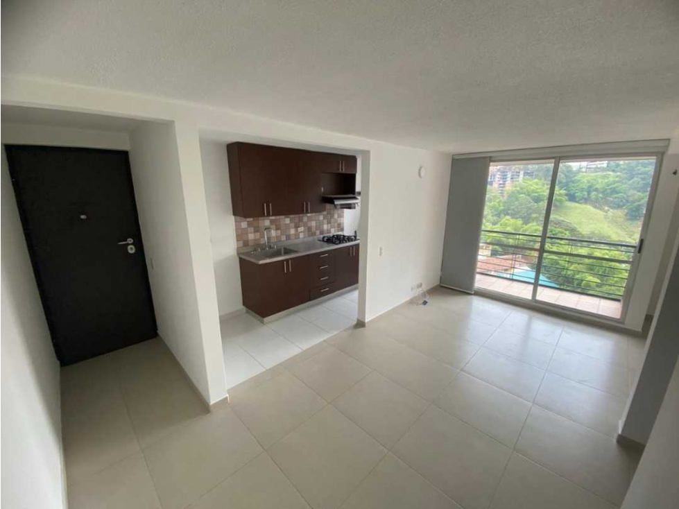 Se Arrienda apartamento En Sabaneta sector Alto de las flores — foto 4
