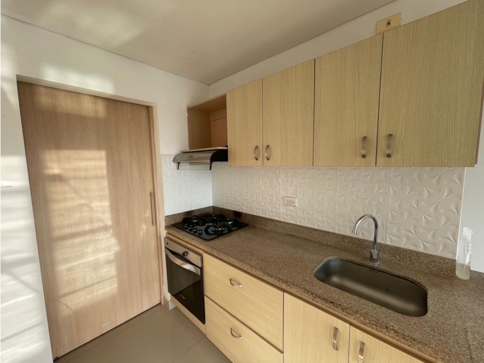 Se arrienda apartamento en San Francisco Edf Twins, Santa Marta — foto 3