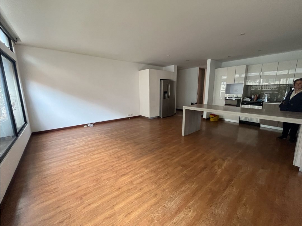 APARTAMENTO EN ARRIENDO EN EL VIRREY (SV) — foto 4