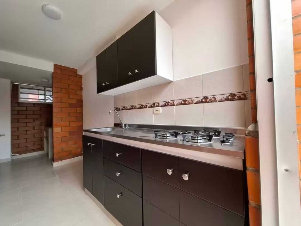 SE ARRIENDA APARTAMENTO JARDINES DE SANTA MARIA CARTAGO VALLE — foto 5