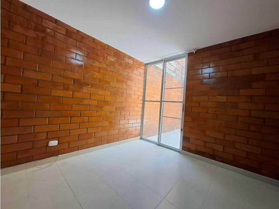 SE ARRIENDA APARTAMENTO JARDINES DE SANTA MARIA CARTAGO VALLE — foto 6