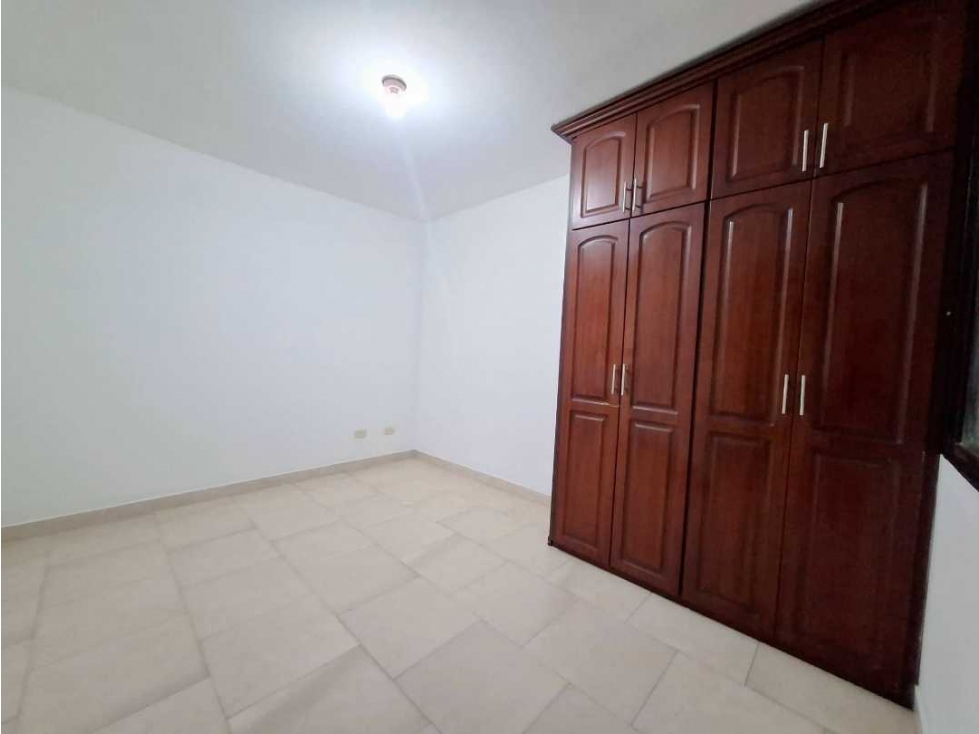 SE ARRIENDA APARTAMENTO LA ISLETA CARTAGO VALLE — foto 4