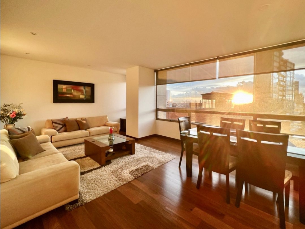 SE ARRIENDA APARTAMENTO REFUGIO 137M2