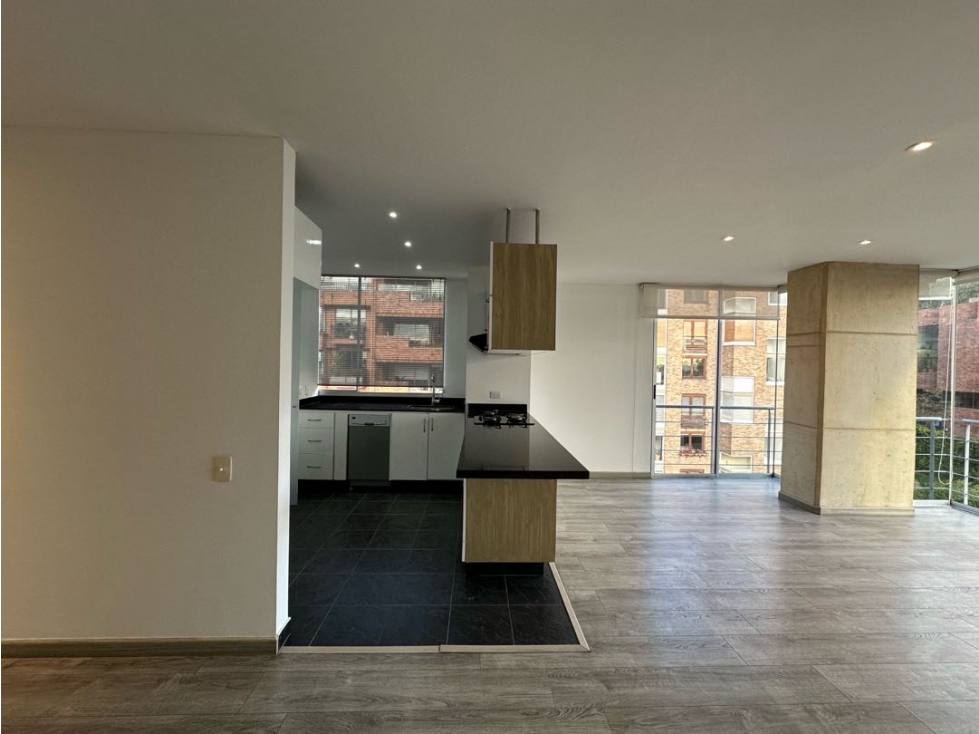 SE VENDE Y SE ARRIENDA APARTAMENTO ROSALES 75M2 — foto 5