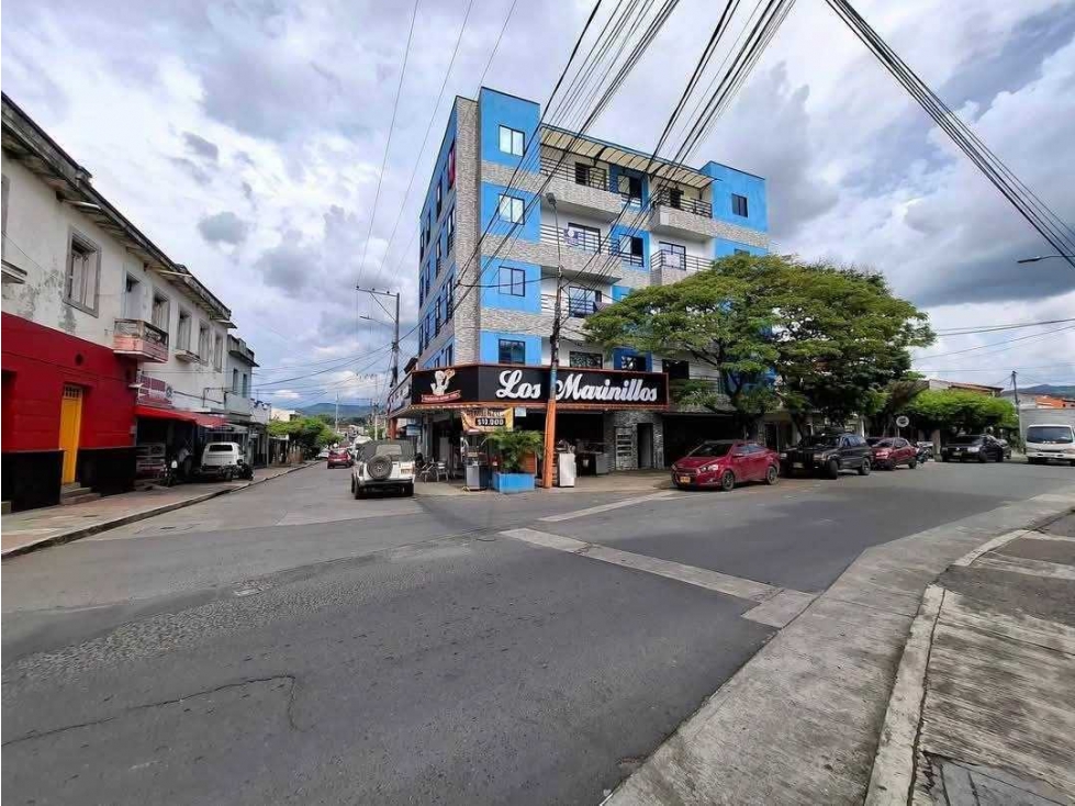 SE ARRIENDA APARTAMENTO SAN NICOLAS CARTAGO VALLE