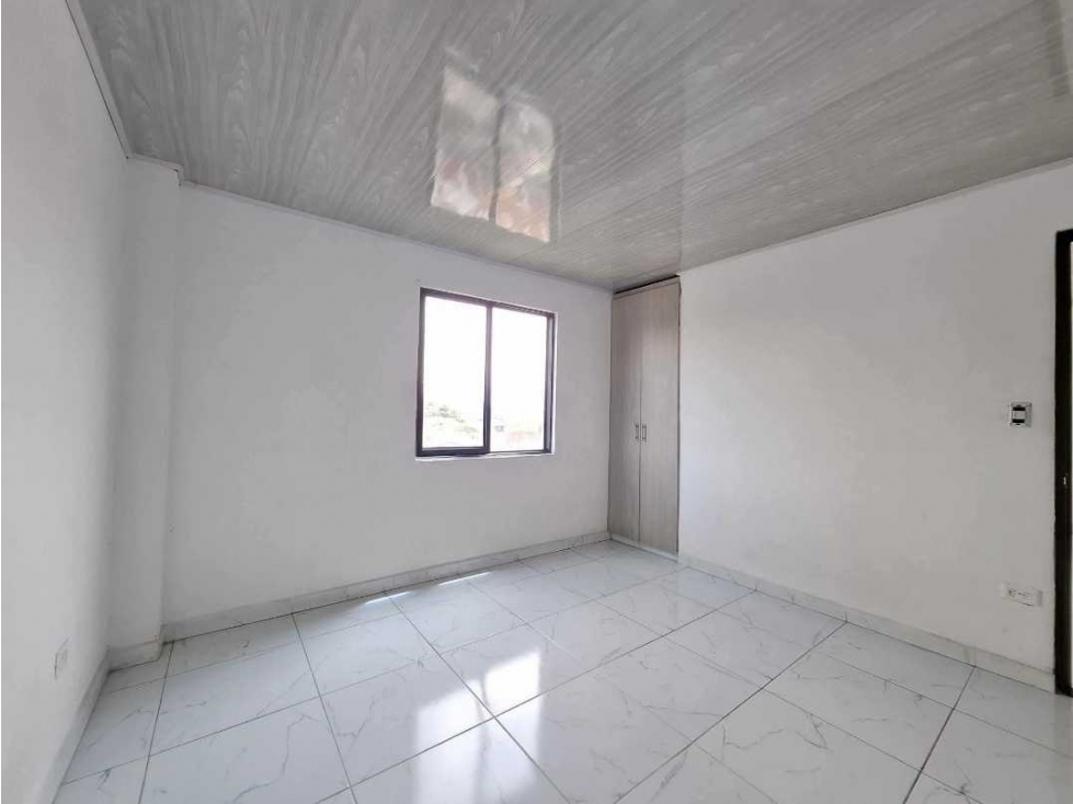 SE ARRIENDA APARTAMENTO SAN NICOLAS CARTAGO VALLE — foto 6