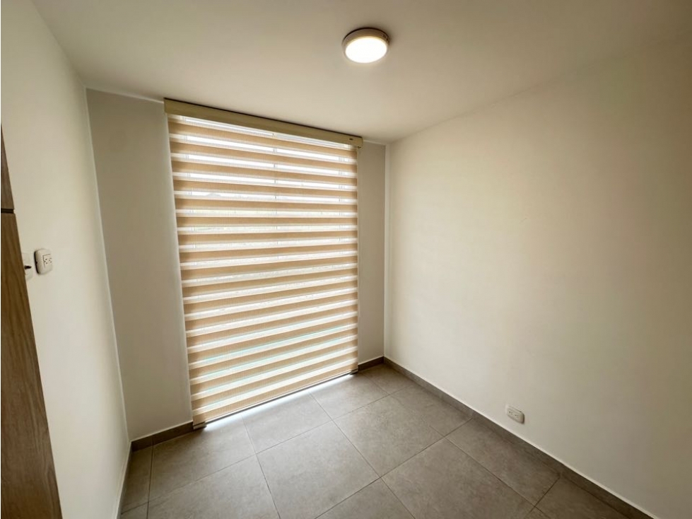 Se Vende Apartamento Sector - Avenida Centenario — foto 6