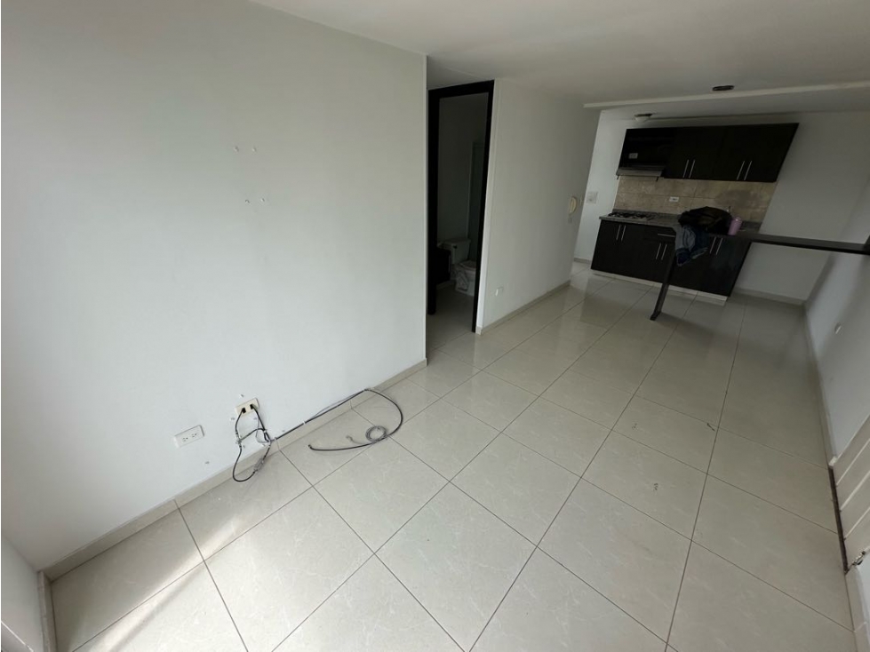 Se Arrienda Apartamento (Sin Ascensor) - Sector Barrio San Jose