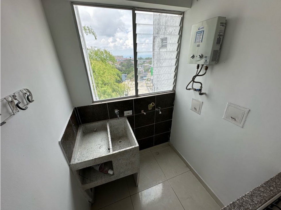Se Arrienda Apartamento (Sin Ascensor) - Sector Barrio San Jose — foto 5
