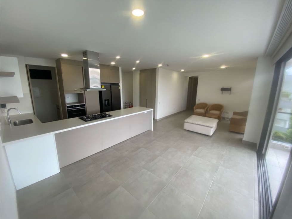 SE ARRIENDA APARTAMENTO VIA EL CAIMO, SECTOR CLUB CAMPESTRE