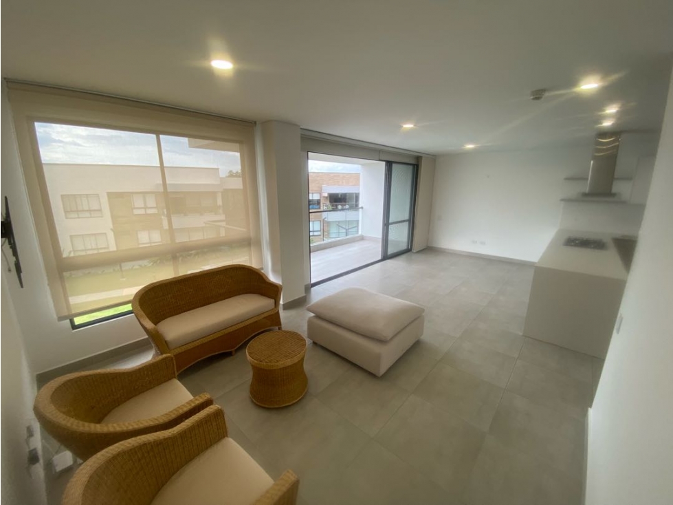 SE ARRIENDA APARTAMENTO VIA EL CAIMO, SECTOR CLUB CAMPESTRE — foto 3