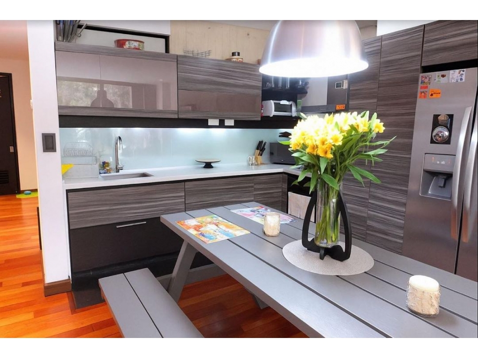 SE ARRIENDA APTO CON LA MEJOR VISTA DE ROSALES 2 HABITACIONES | BALCÓN — foto 3