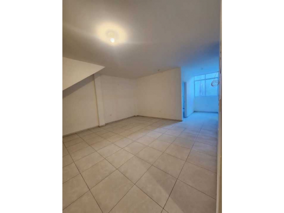 SE ARRIENDA APTO DE DOS HABITACIONES, PARQUE INTRA - 3