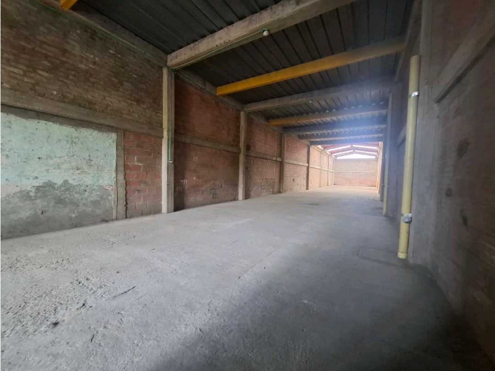 SE ARRIENDA BODEGA CAMELLON DEL QUINDIO CARTAGO VALLE - 2