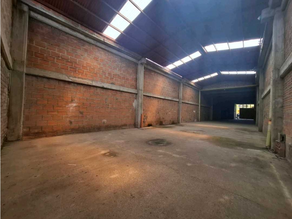 SE ARRIENDA BODEGA CAMELLON DEL QUINDIO CARTAGO VALLE - 4