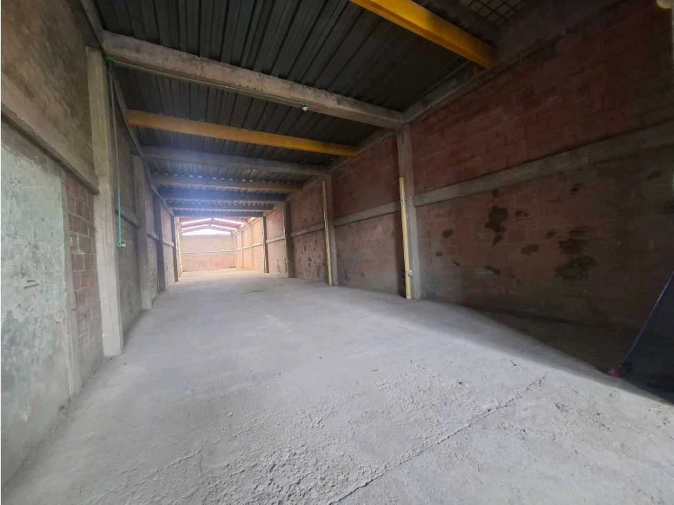 SE ARRIENDA BODEGA CAMELLON DEL QUINDIO CARTAGO VALLE - 5