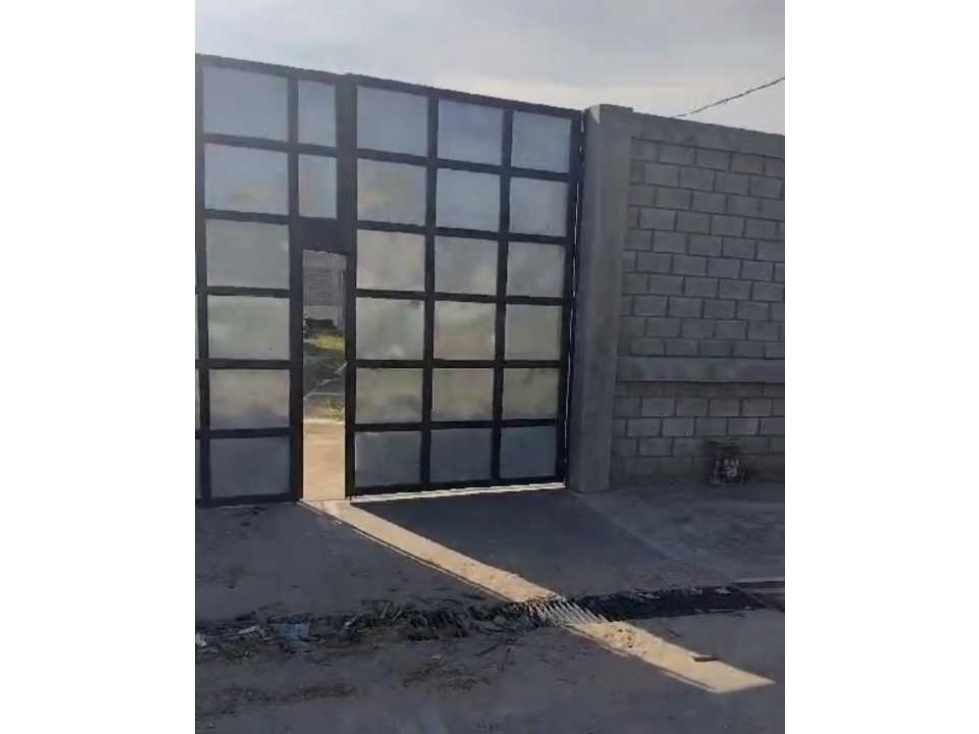Se vende y arrienda bodega de 2000m2 sobre la troncal del caribe - 5