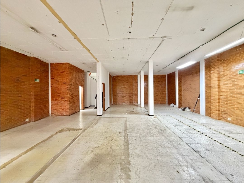 Se arrienda bodega en Prado Veraniego — foto 2