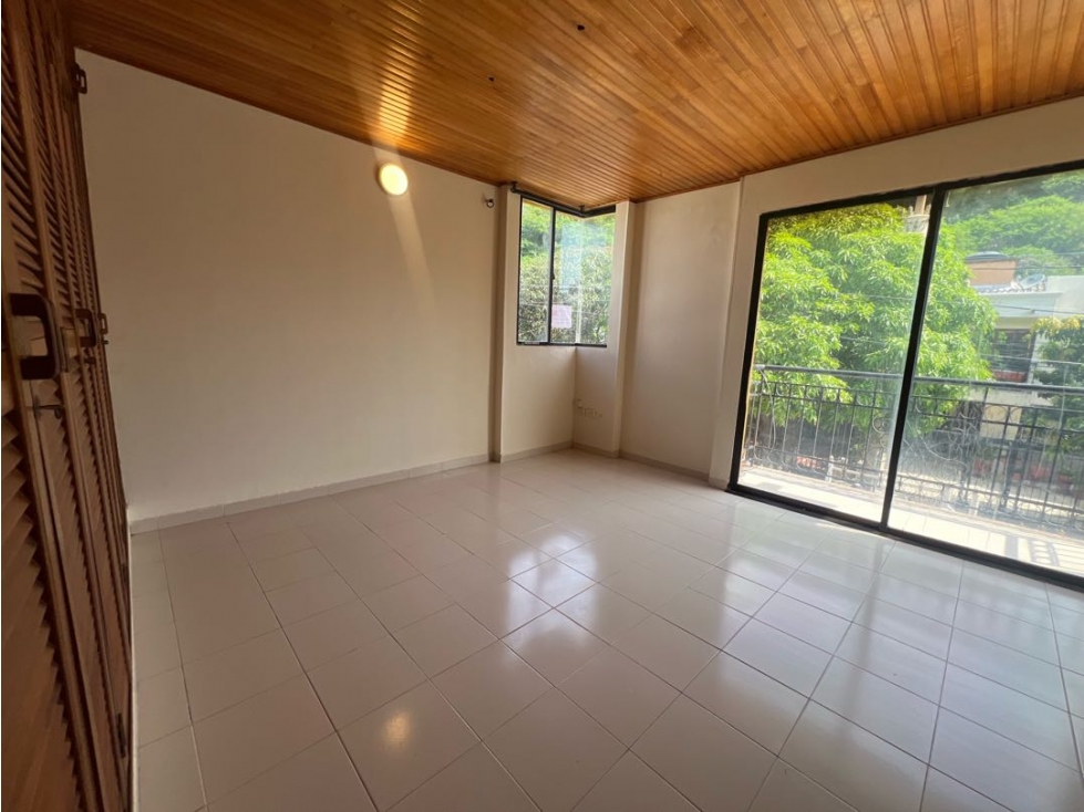 Se arrienda casa en Av El Libertador, Santa Marta - 5