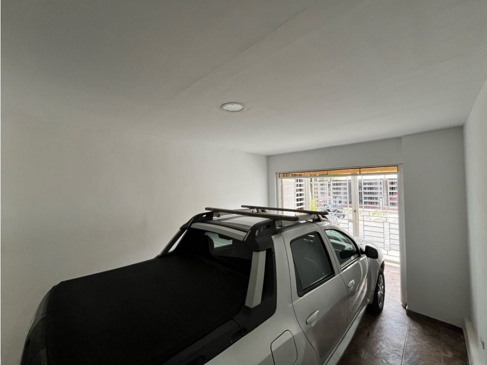 SE ARRIENDA CASA LA PRADERA , JAMUNDI — foto 4