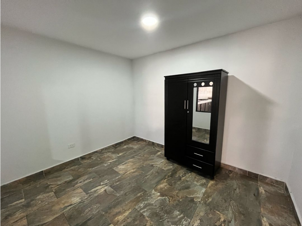 SE ARRIENDA CASA LA PRADERA , JAMUNDI — foto 6