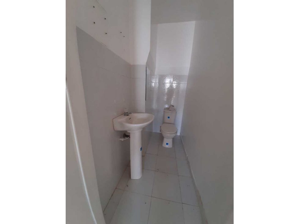 SE ARRIENDA CASA BARRIO GAITAN PARA USO COMERCIAL (SALUD) — foto 4