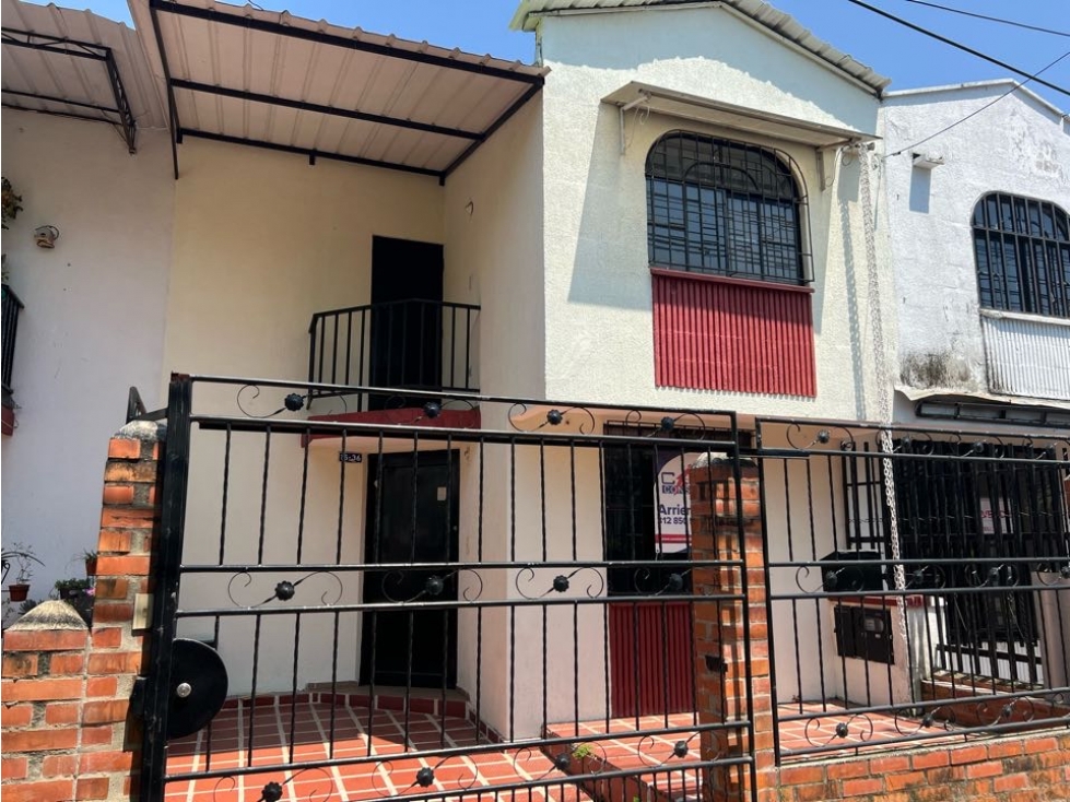 SE ARRIENDA CASA BONITA EN EL BARRIO RIVERAS DEL ROSARIO - JAMUNDI - 1