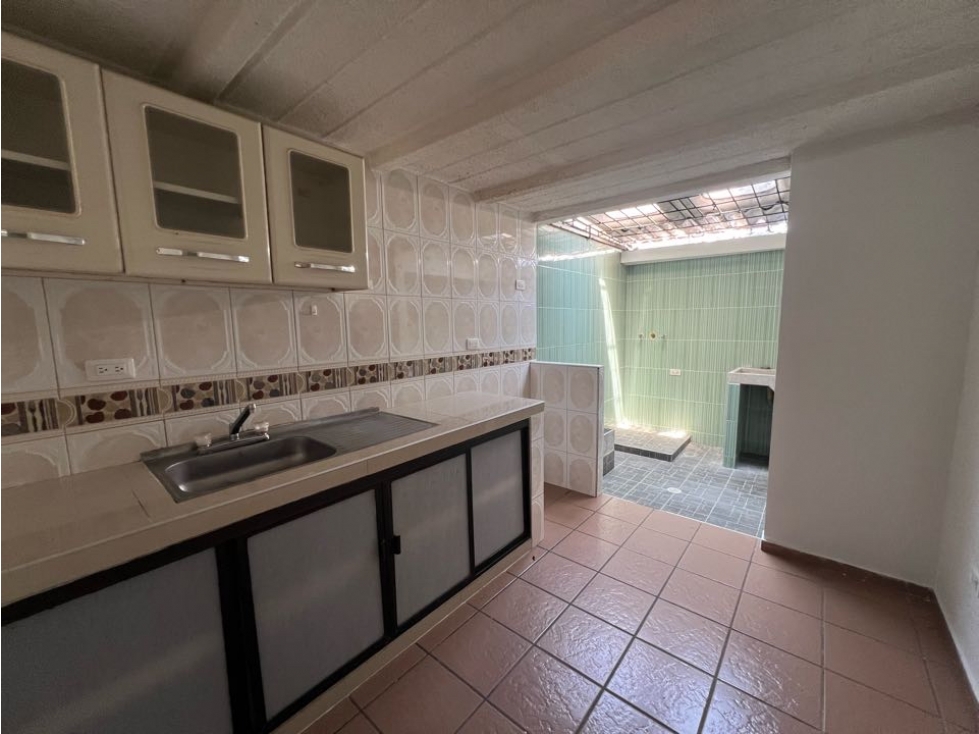SE ARRIENDA CASA BONITA EN EL BARRIO RIVERAS DEL ROSARIO - JAMUNDI - 4