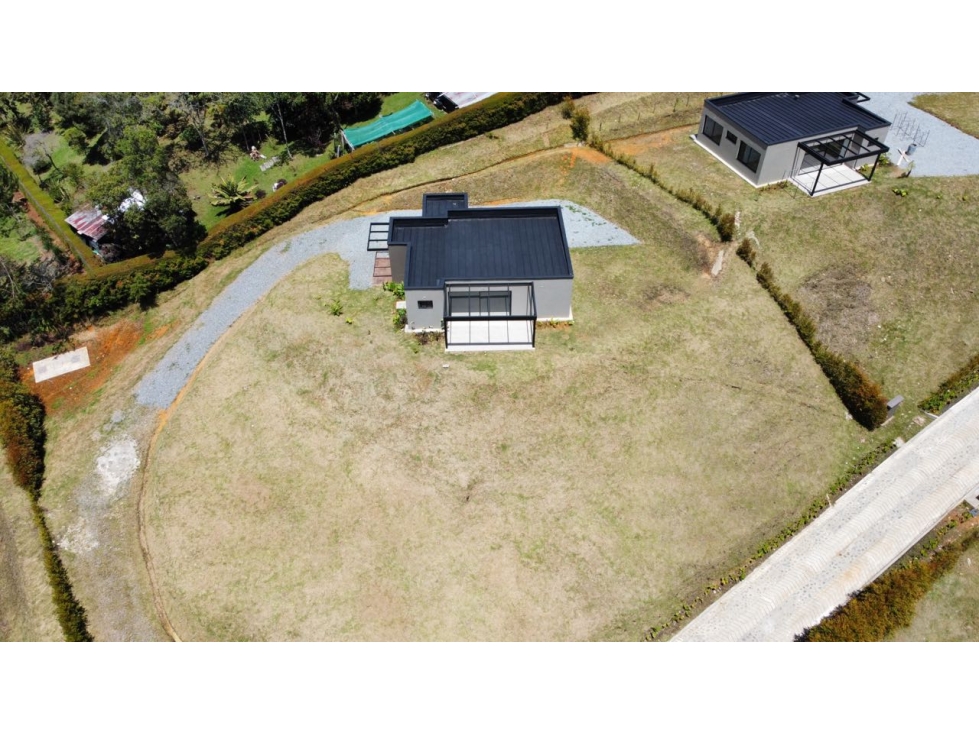 SE ARRIENDA CASA CAMPESTRE EN LA VEREDA PANTANILLO, ENVIGADO. — foto 3