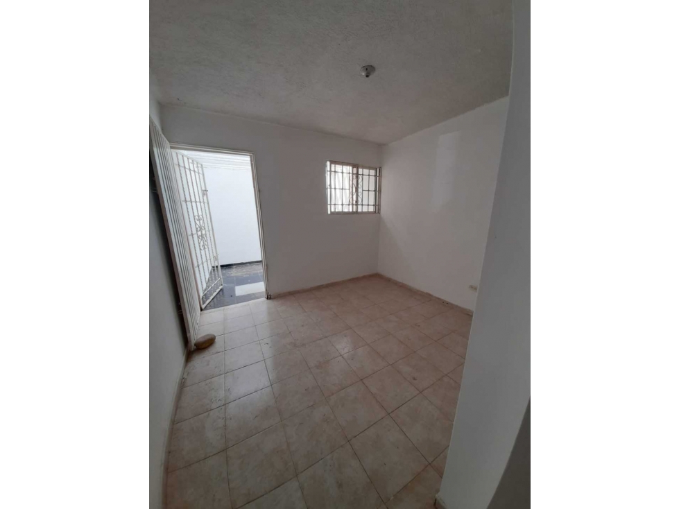 SE ARRIENDA CASA CIUDADELA COMFACESAR (BATALLON LA POPA) — foto 2