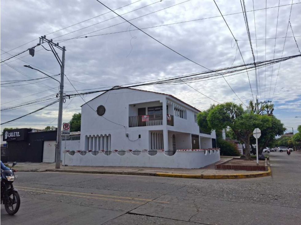 SE ARRIENDA CASA COMERCIAL BARRIO SAN JOAQUIN - 3