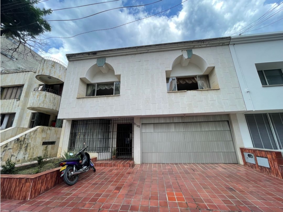 SE ARRIENDA CASA COMERCIAL EN CIUDAD JARDÍN