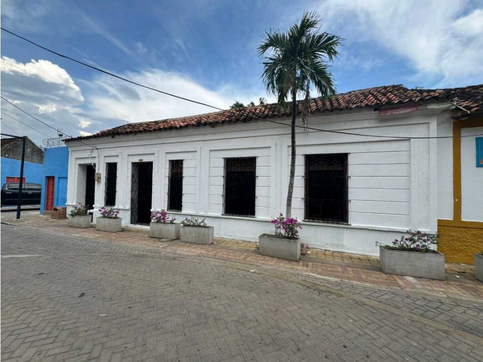 SE ARRIENDA CASA COMERCIAL PLAZA ALFONSO LOPEZ — foto 5