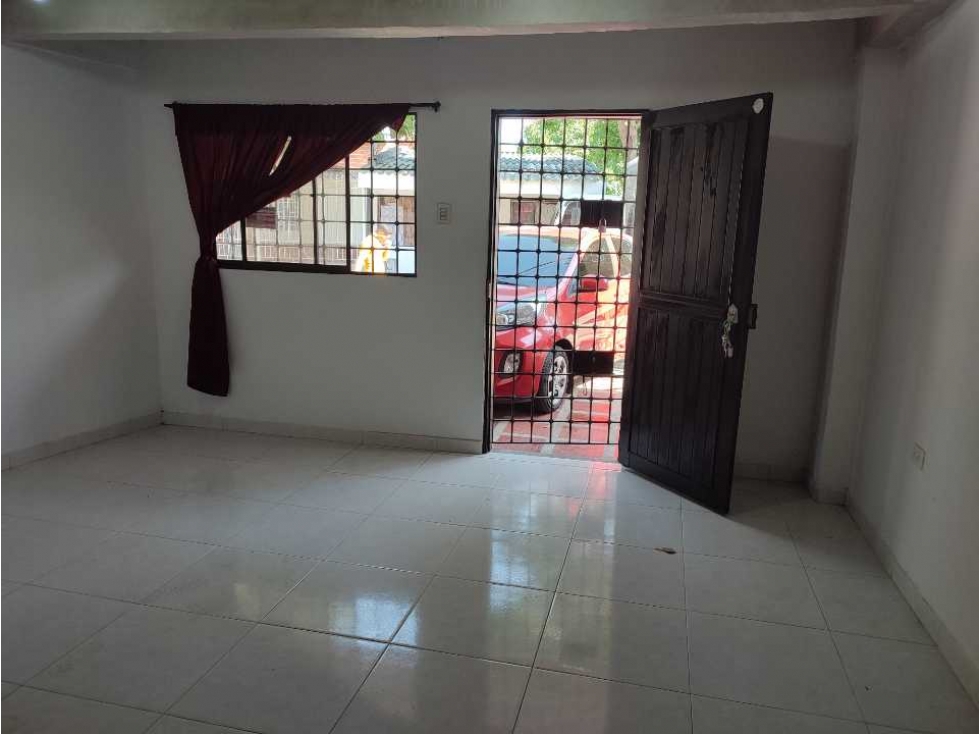 Se vende esta casa duplex en el Santuario Barranquilla — foto 3