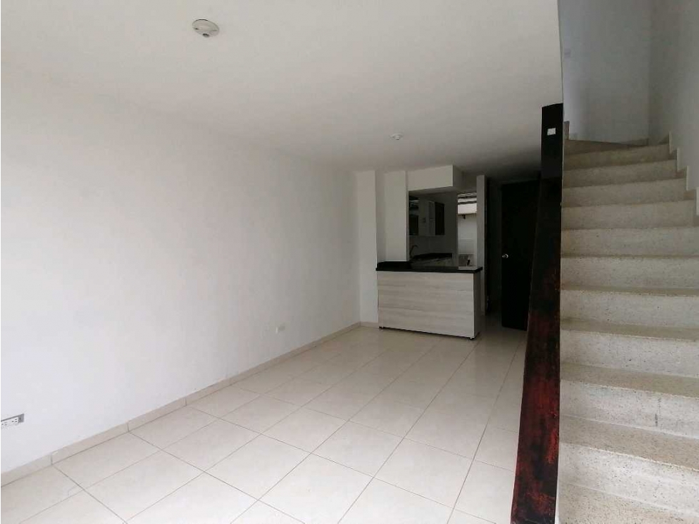 Se Vende Casa en Conjunto Cerrado al Sur de Armenia Quindio