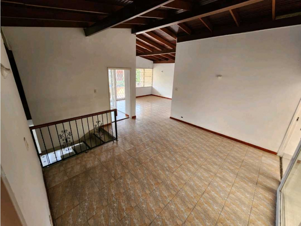 SE VENDE O RENTA CASA EN B.ESTADIO PARA USO COMERCIAL O RESIDENCIAL — foto 5