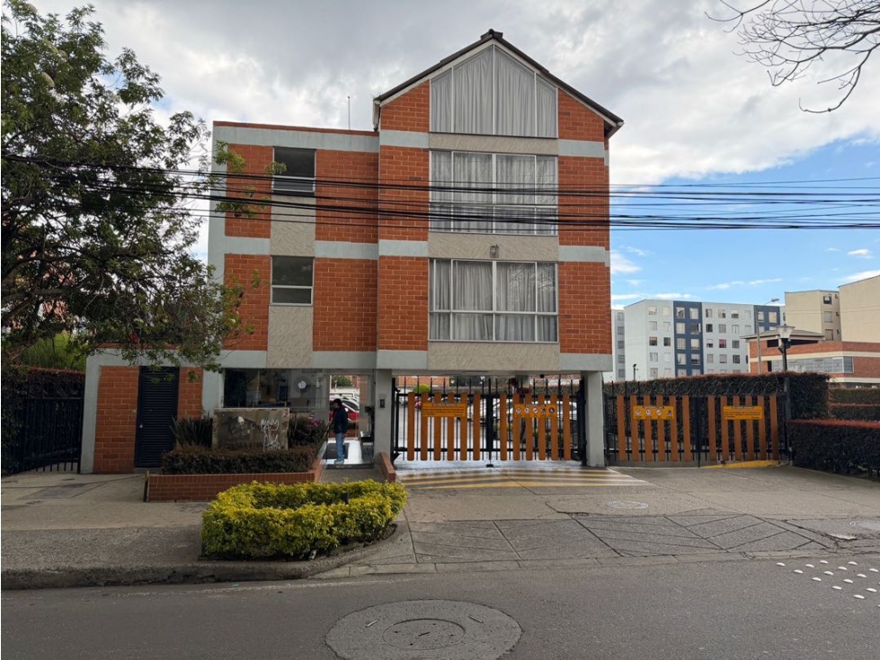 Se arrienda casa en el norte de Bogota