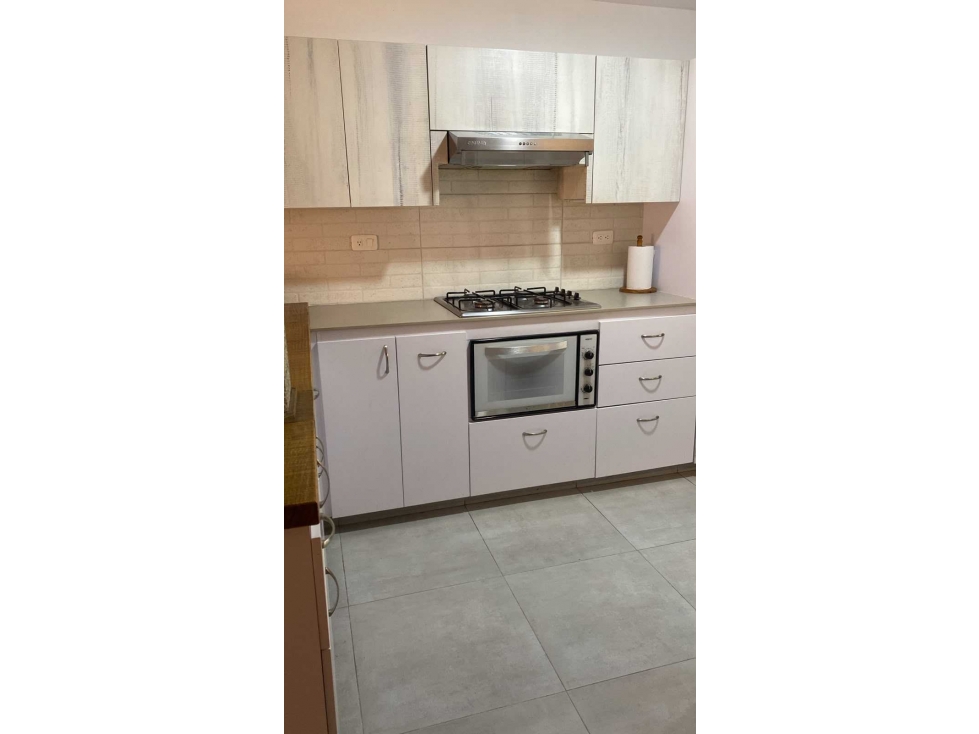 Se Arrienda Casa En Envigado sector loma del Esmeraldal