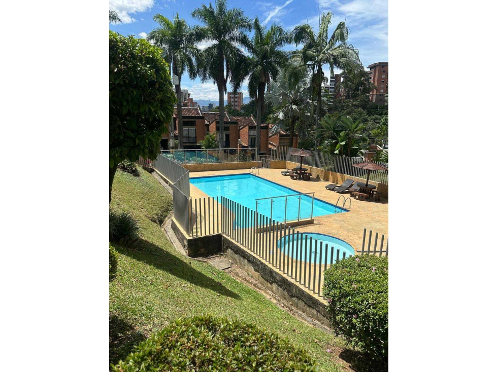Se Arrienda Casa En Envigado sector loma del Esmeraldal — foto 5