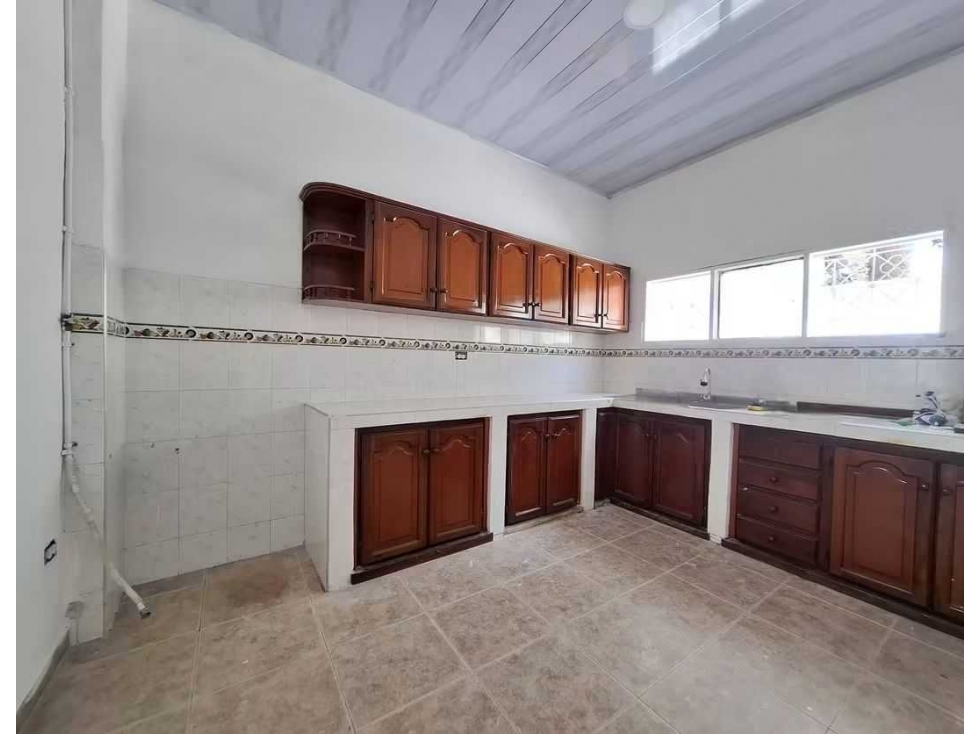 SE ARRIENDA CASA GUADALUPE CARTAGO VALLE - 6