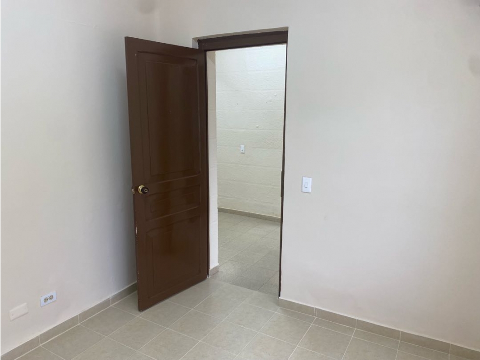 Se Arrienda Casa para oficinas restaurante sector park way Teusaquillo - 5