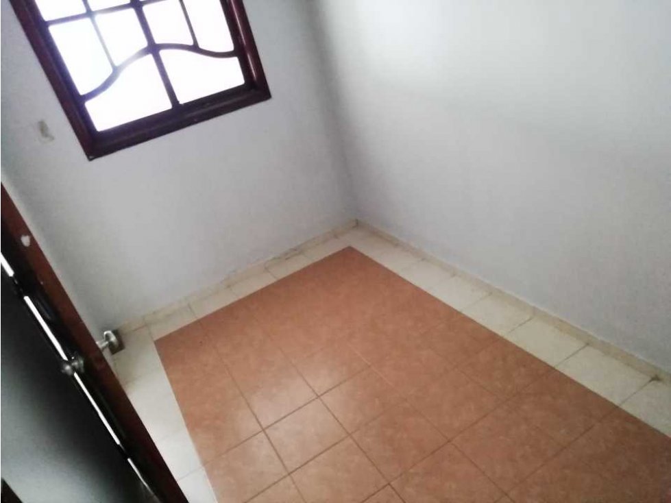 SE ARRIENDA CASA PARA USO COMERCIAL EN EL BARRIO EL RECREO, CARTAGENA - 3